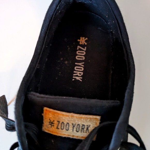 Zoo York Shoes 10 - Picture 4 of 5